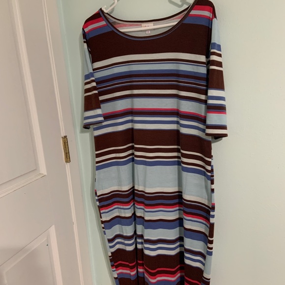 LuLaRoe Dresses & Skirts - LuLaRoe Julia Dress
